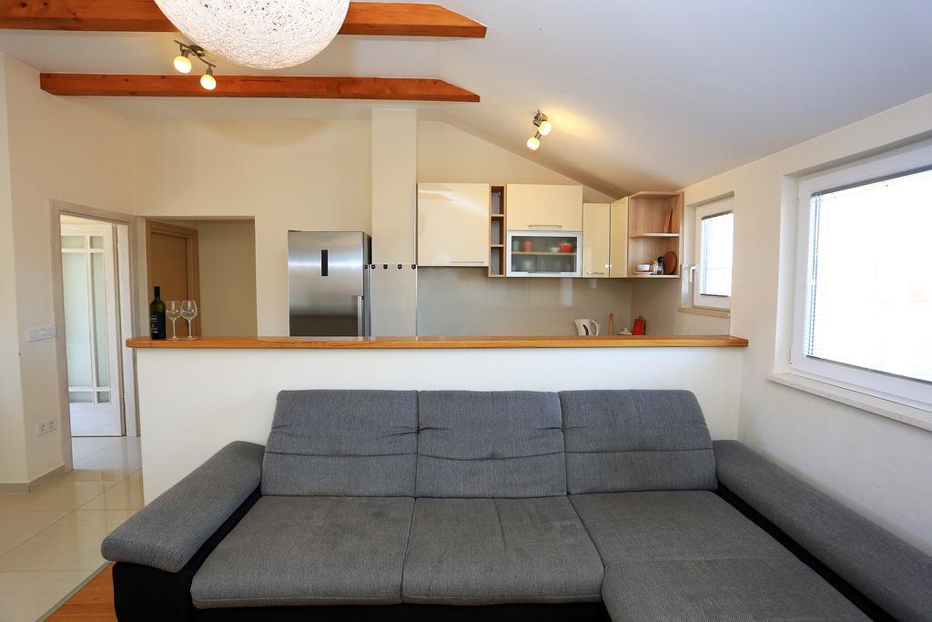Apartment Pa Ve Murter Eksteriør billede