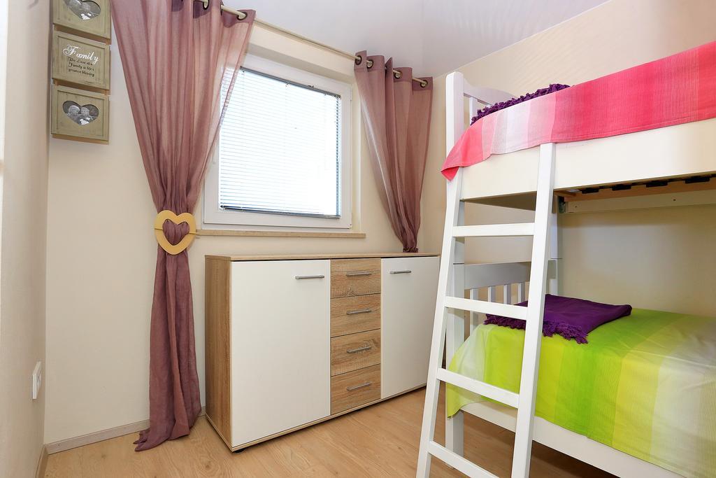 Apartment Pa Ve Murter Eksteriør billede